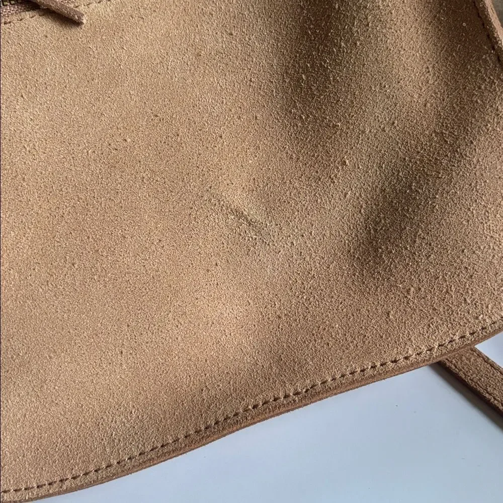 Madewell The Simple Suede Crossbody Bag in Blush ~ Excellent